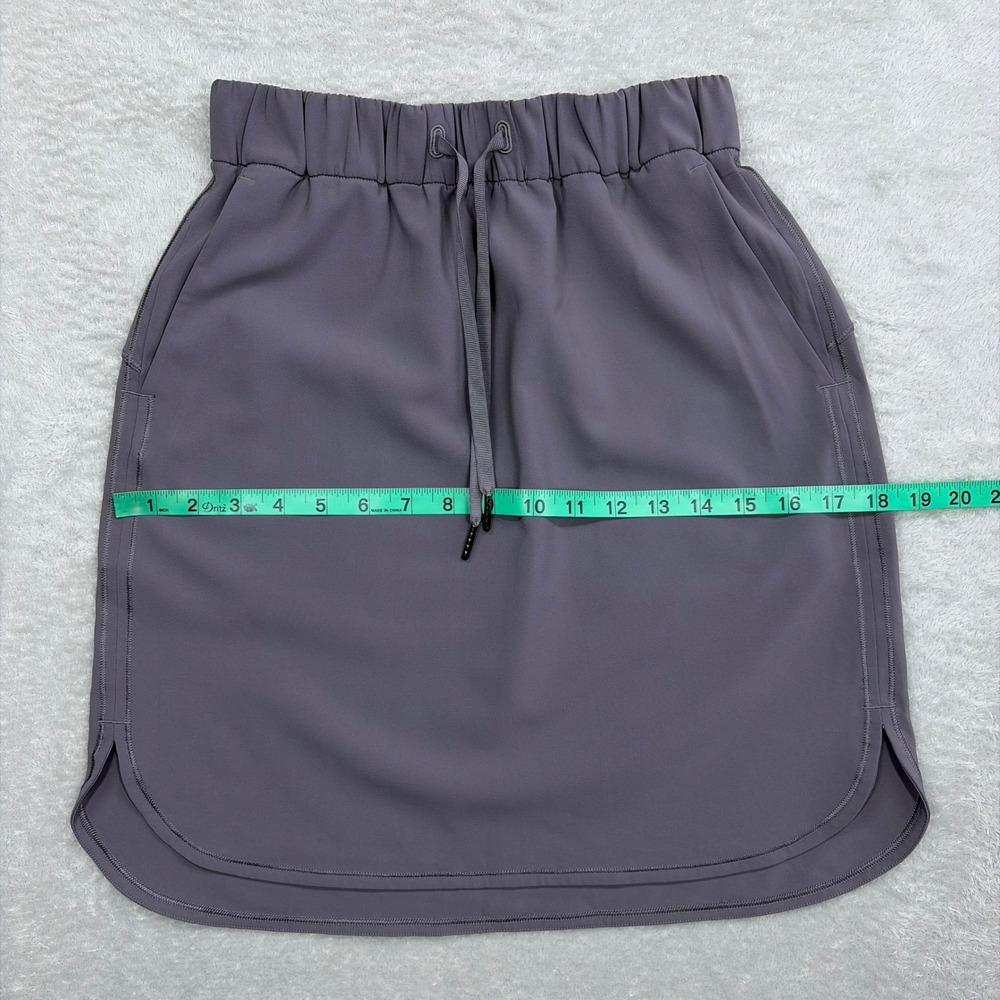 Lululemon On the Fly Skirt Womens 4 Purple Woven Travel Activewear Drawstring - Picture 6 of 8